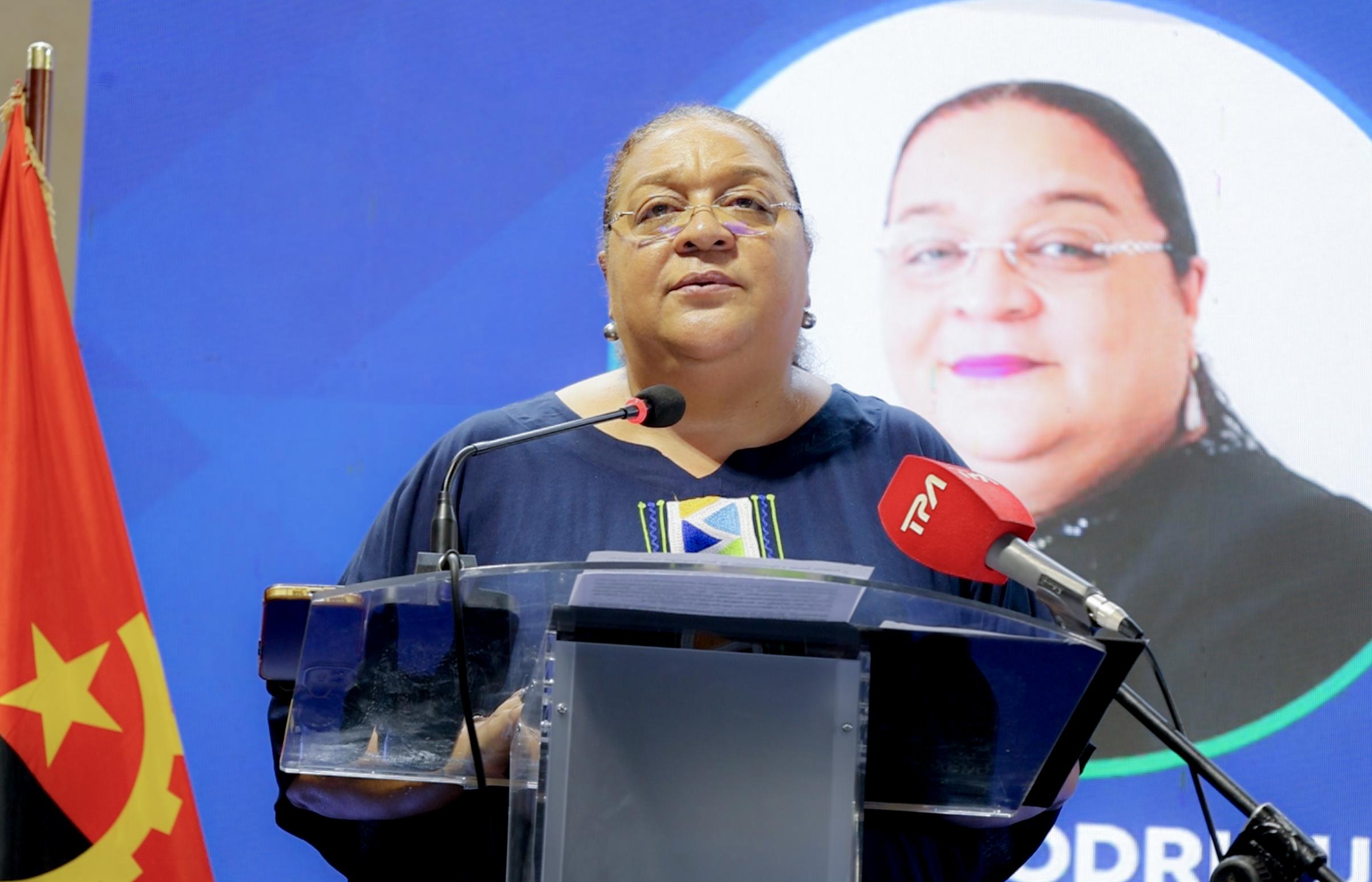 Programas de emprego devem ser de acordo as necessidades de cada região